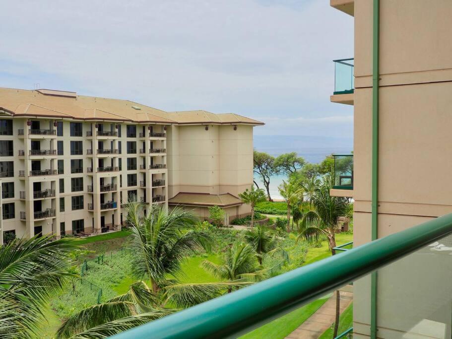 Ocean View One Bedroom At Honua Kai!! Лахайна Екстериор снимка