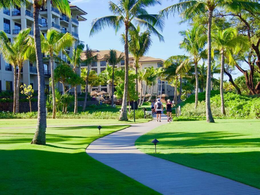 Ocean View One Bedroom At Honua Kai!! Лахайна Екстериор снимка