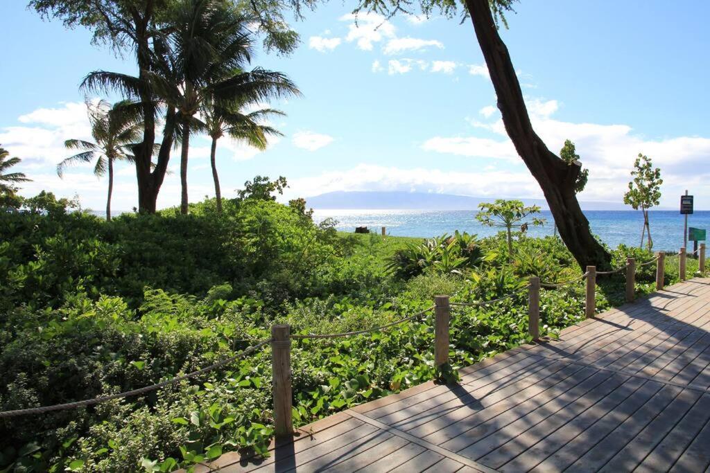 Ocean View One Bedroom At Honua Kai!! Лахайна Екстериор снимка